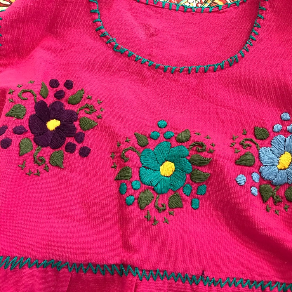 Dresses - Picture 3 of 6